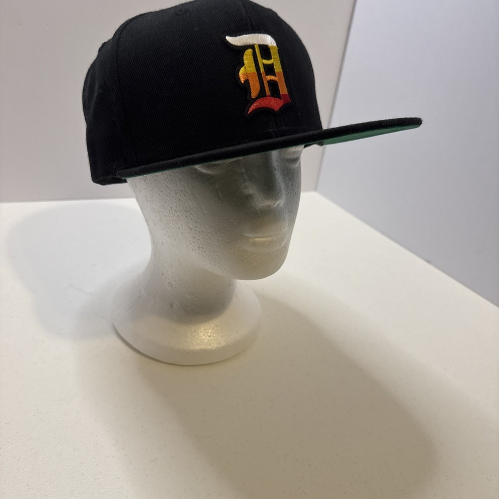 Detroit Baseball Cap Black With Rainbow D